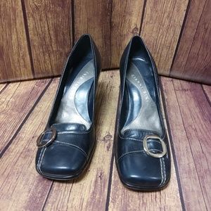 Women's Gianni Bini Heels